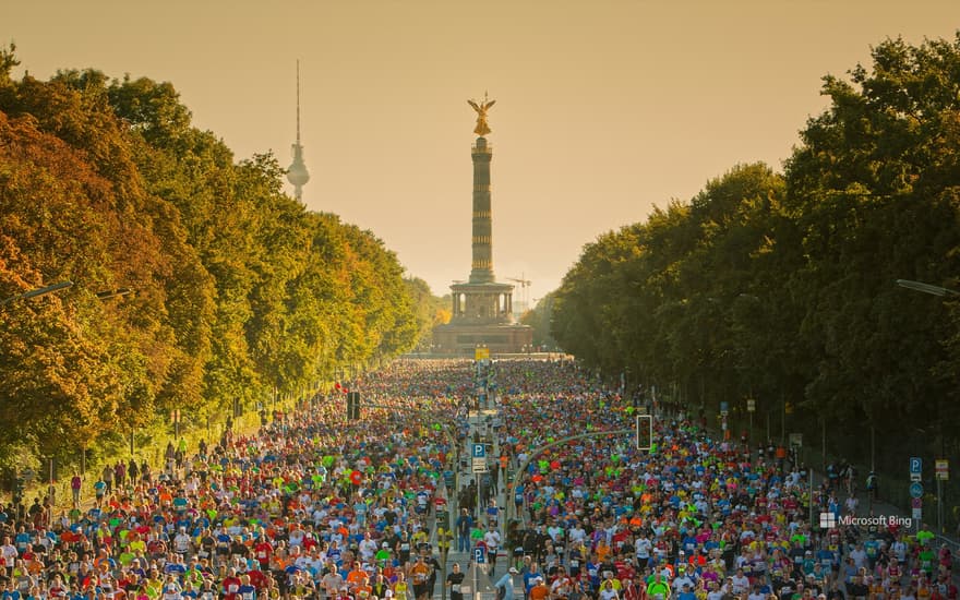 Berlin Marathon skyline with sunlight, Berlin