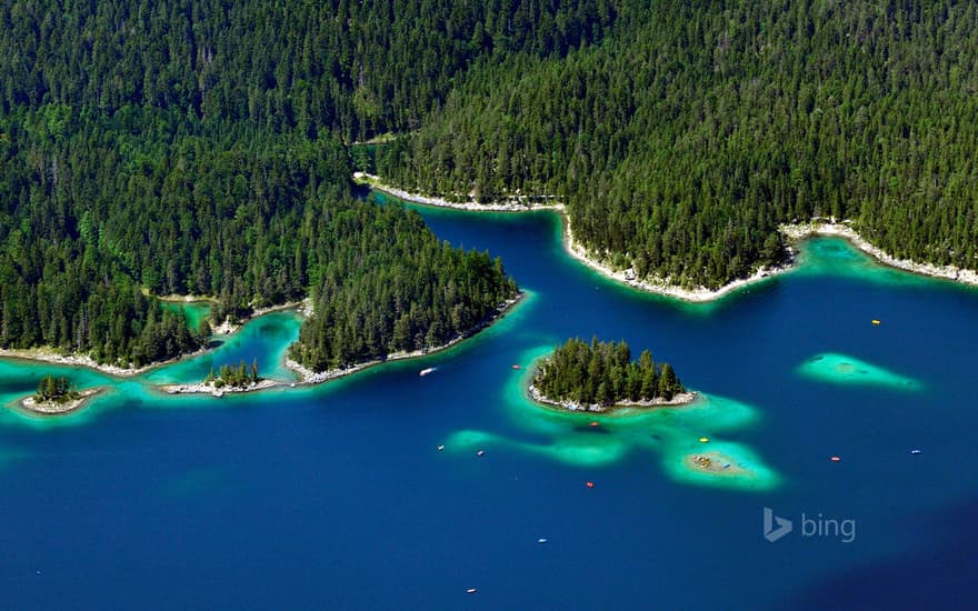 Eibsee, Garmisch-Partenkirchen, Bavaria, Germany