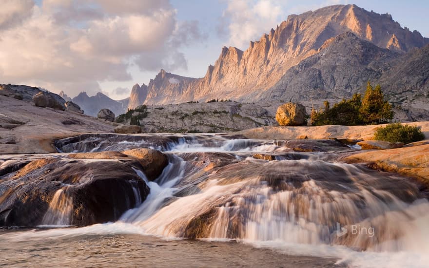 View of Fremont Peak in the Bridger Wilderness of Bridger-Teton National Forest, Wyoming