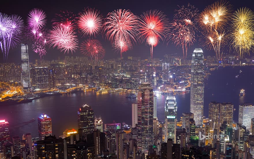 [New Year's Eve Today] Bright fireworks greet the New Year, Hong Kong, China